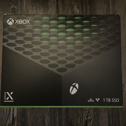 Xbox Series X 1TB - Excellent Condition + Accessories