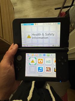 Blue Nintendo 3DS XL Bundle