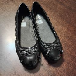 BLACK SLIP ON BALLERINA SIZE 7.5 