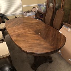 Solid Wood Dining Table W/Leaf And Chairs