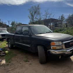 2003 GMC 