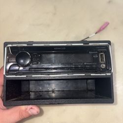 Kenwood Bluetooth CD/USB Car Stereo (Single-DIN)