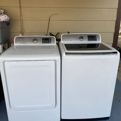 WASHER AND DRYER SAMSUNG  LIKE NEW