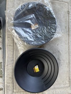 New Gold Pans 1 Or 2 $29 For 1 — 49 For 2
