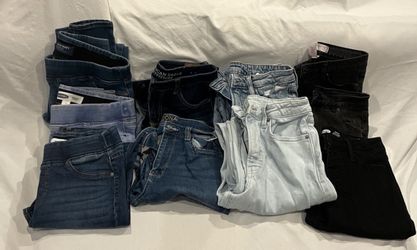❗MAKE OFFER ❗ Assortment of different items