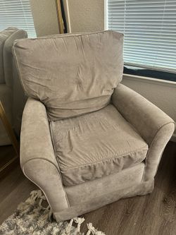 Rocking/Swivel Chair