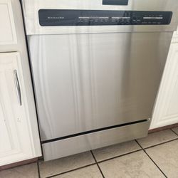 Kitchen Aid Dishwasher 
