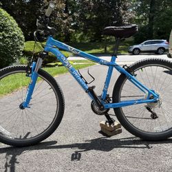 Specialized Hybrid Bike