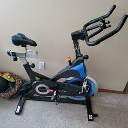 Exercise Bike Exellent Condition  400$ New