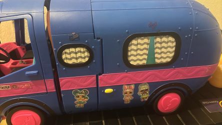 LOL! Camper Dollhouse