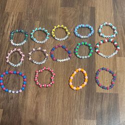Bracelets 