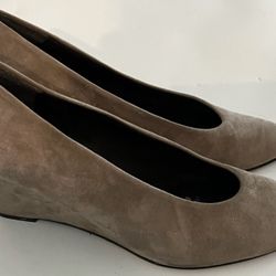 Stuart Weitzman Women Brown Suede Round Toe Luna Wedge Pumps Size 11.5