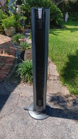 Lasko Tower Floor Fan/Ion
