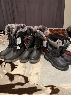 Snow Boots