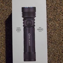 Olight Seeker Pro 4