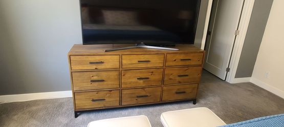 Bedroom set