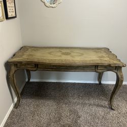 Gorgeous Table/Desk