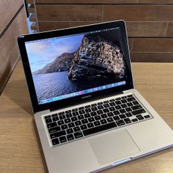 Apple MacBook Pro 13” i5/8GB/256GB SSD $140 