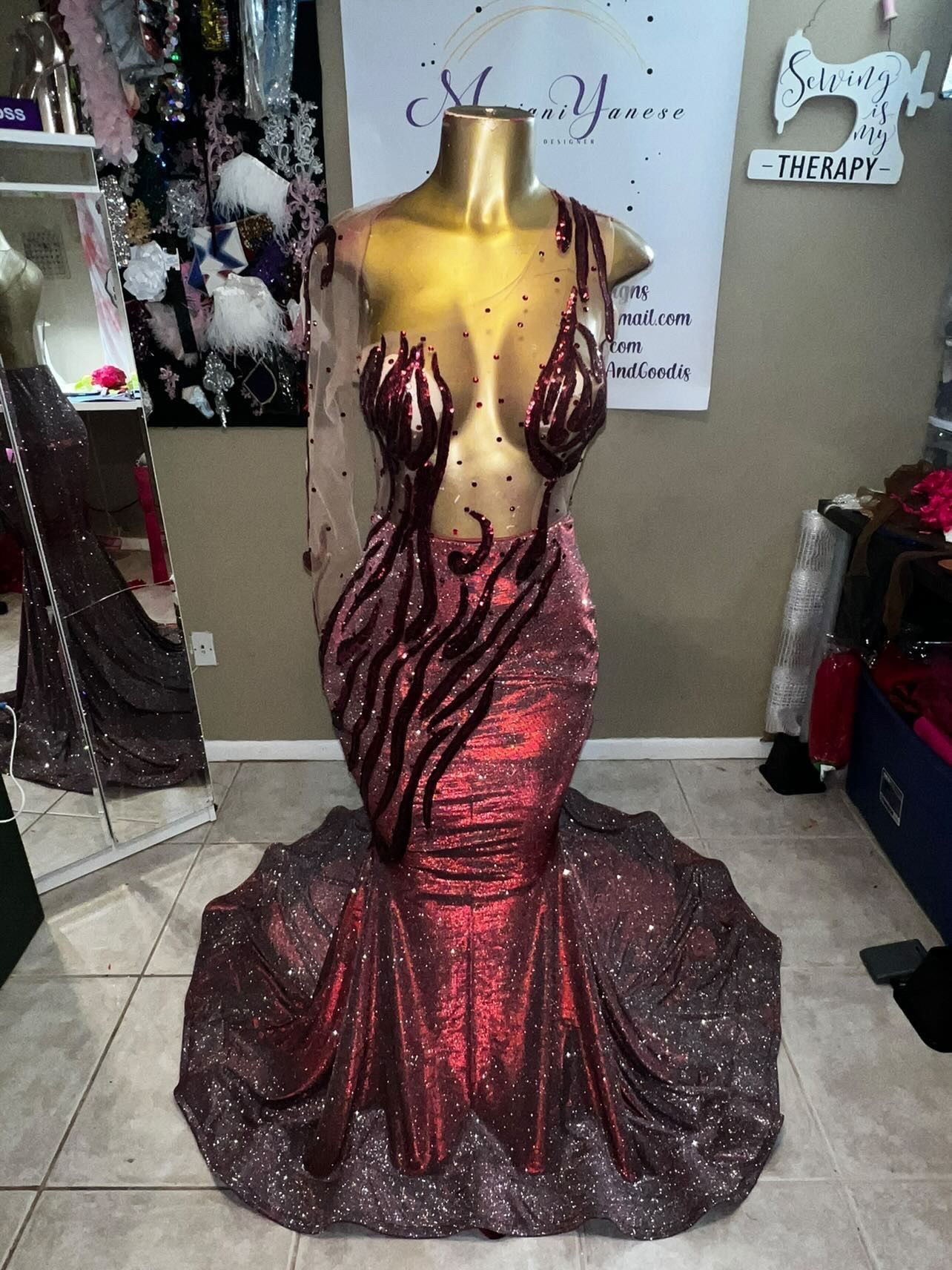 Burgundy Special Event Dress (Wore once ) for Sale in Tampa, FL