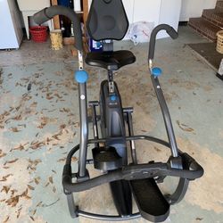 Seated elliptical 