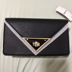 Aldo Black Crossbody Bag With Gold Chain Strap