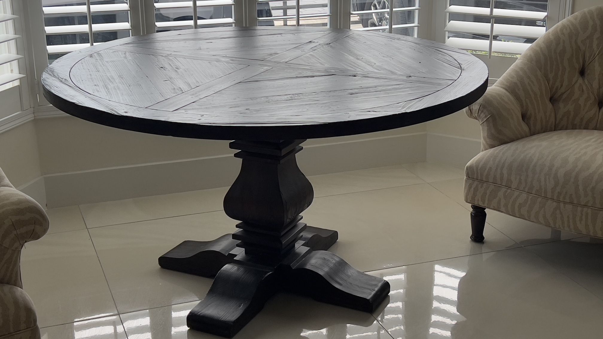 Wood Round Table