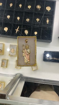 14k Gold 6 Gram St Jude Pendant 