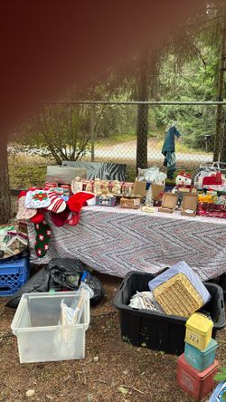 Huge Christmas Lot