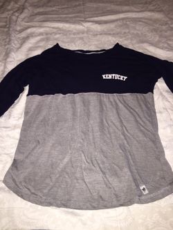 Long sleeved teen shirt
