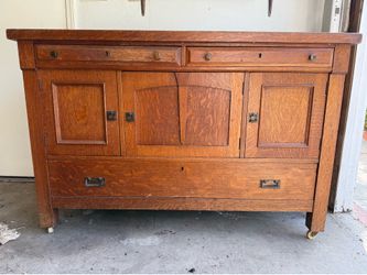 Antique handmade sideboard/buffet early 20th Century