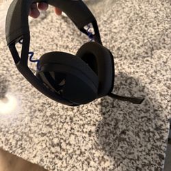 Logitech G321 wireless headset