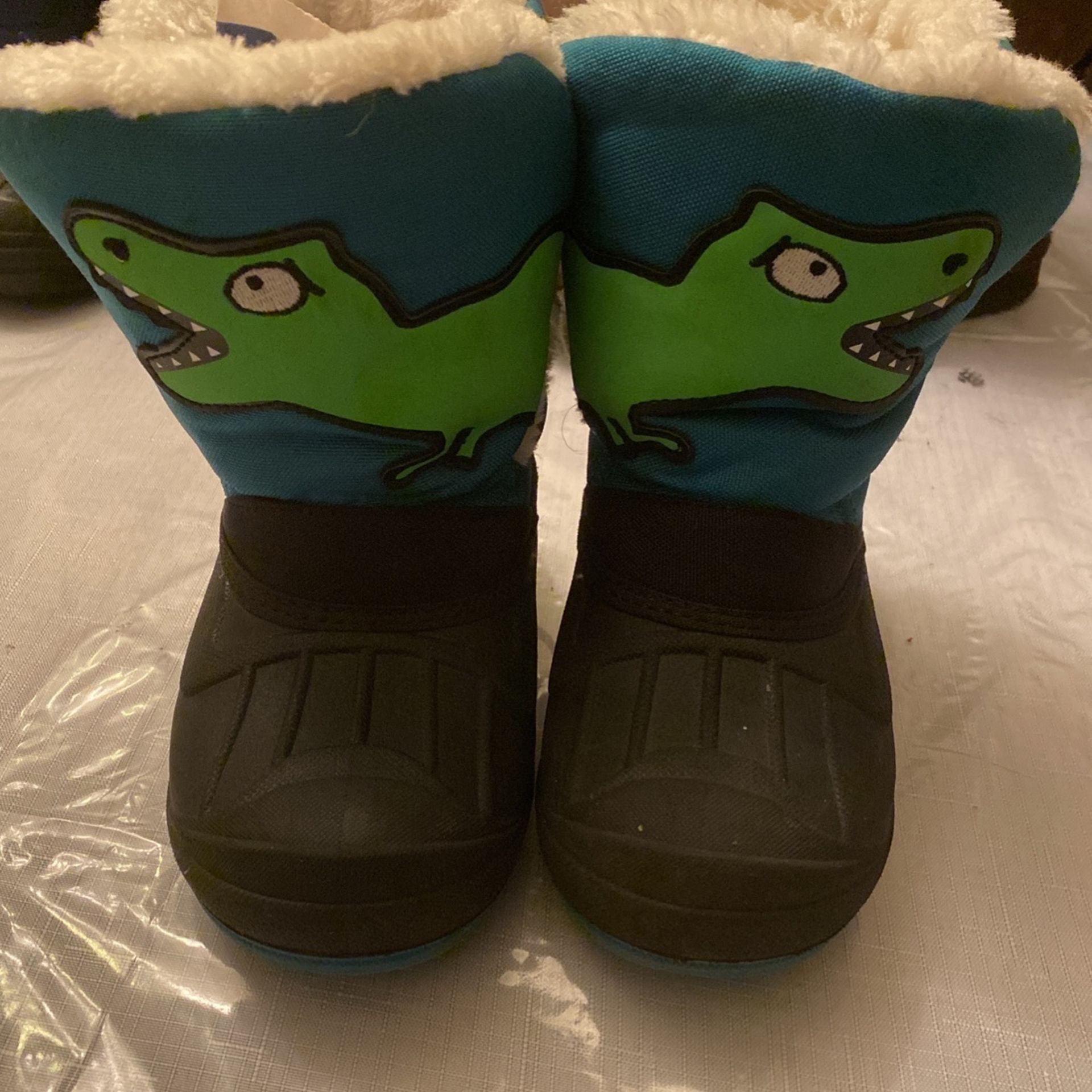 Kids Snow Boots Size 10 Beautiful Conditions