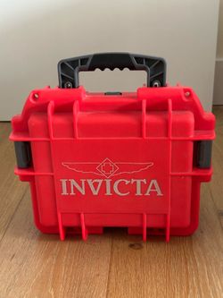 Invicta box/container
