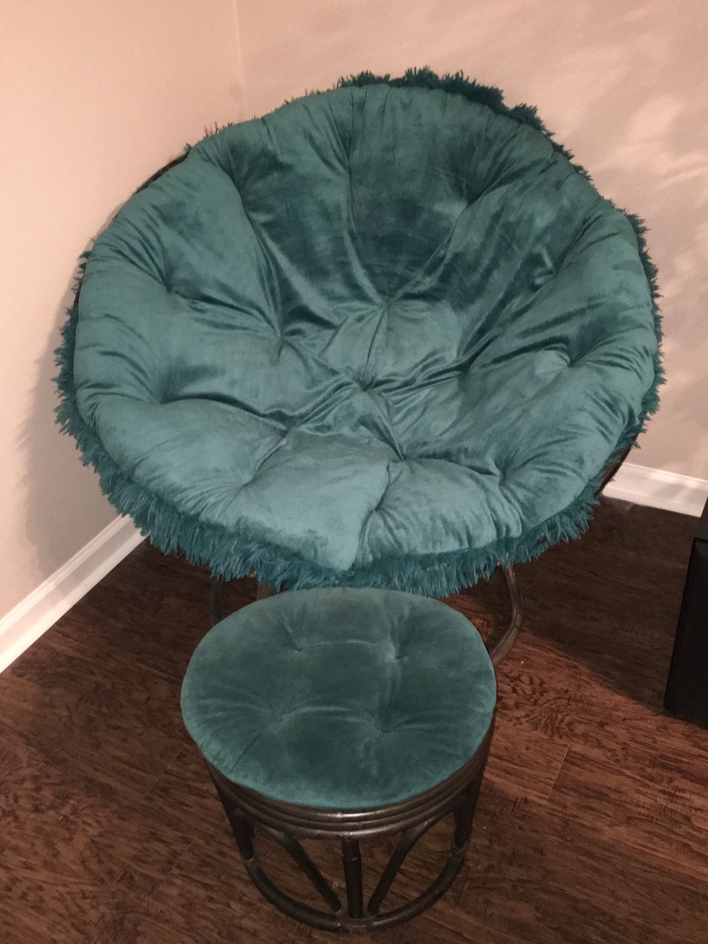 Teal Papasan Chair (Pier One)