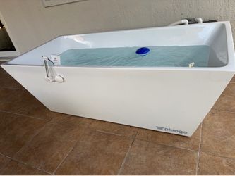 Plunge cold Plunge With Chiller