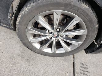 Cadillac XTS Wheels 3 and Available