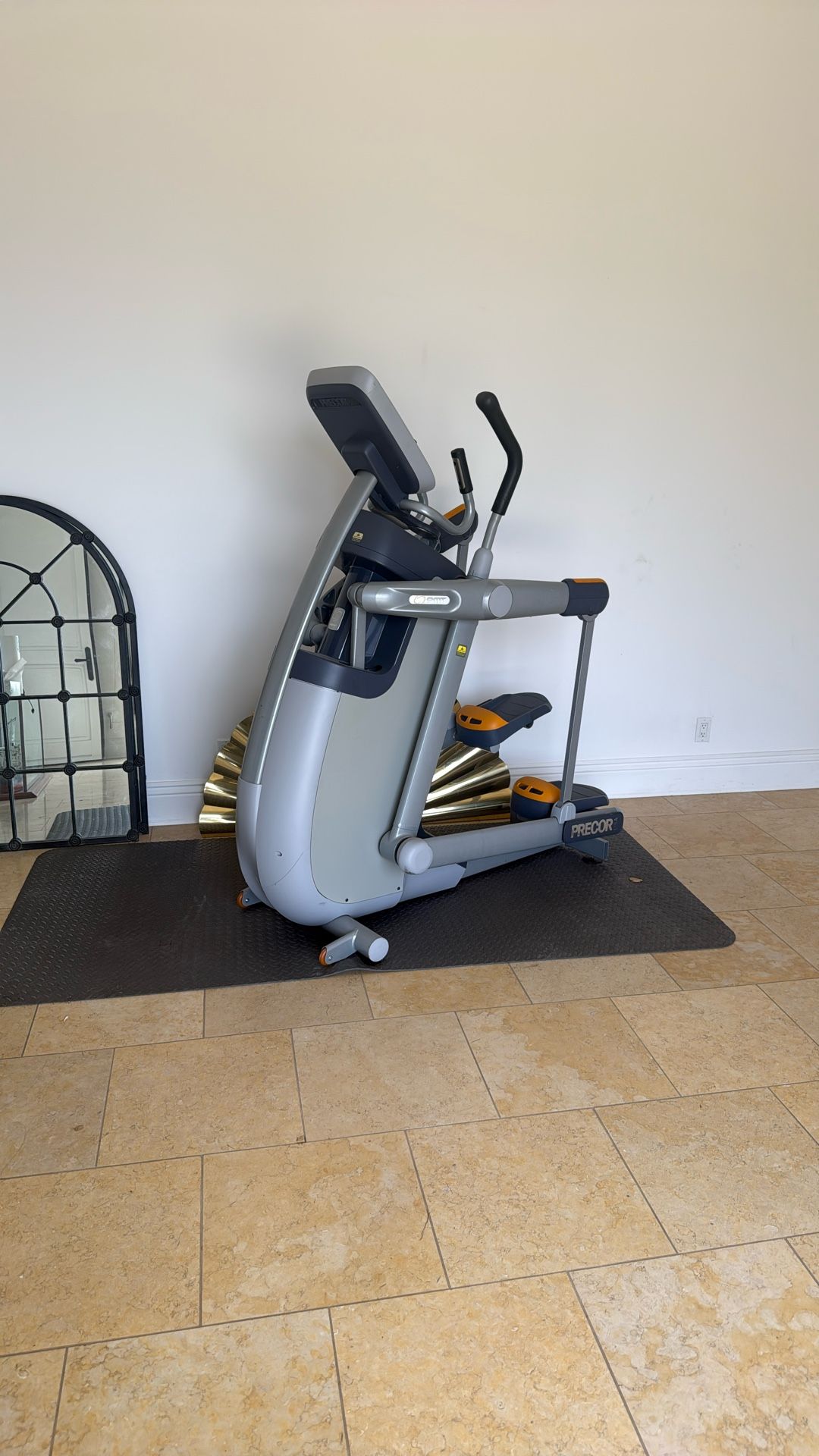 Precor AMT 100i All Motion Elliptical