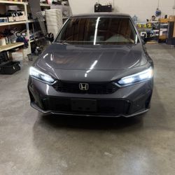 2025 Honda Civic Sport Hybrid 4,400 Millas