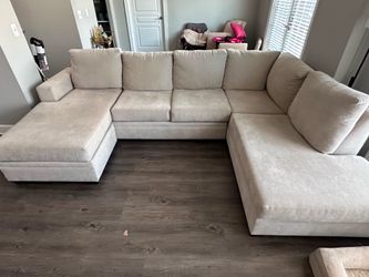 Custom U-Shaped Sectional with Double Chaise w/ Warranty
