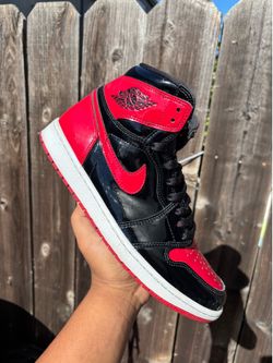 Jordan 1s “Patent Bred”