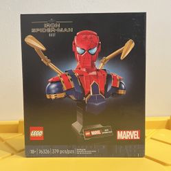 Lego Iron Spider-Man Bust #76326