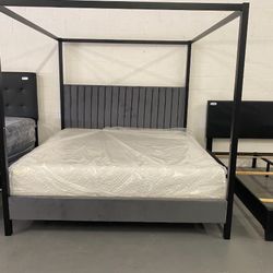 BRAND NEW CANOPY BED/ KING SIZE $475! QUEEN SIZE $425!.. YOU DONT PAY UNTIL WE DELIVER!  Cash, cash app , Zelle or Apple Pay accepted at delivery!!!! 