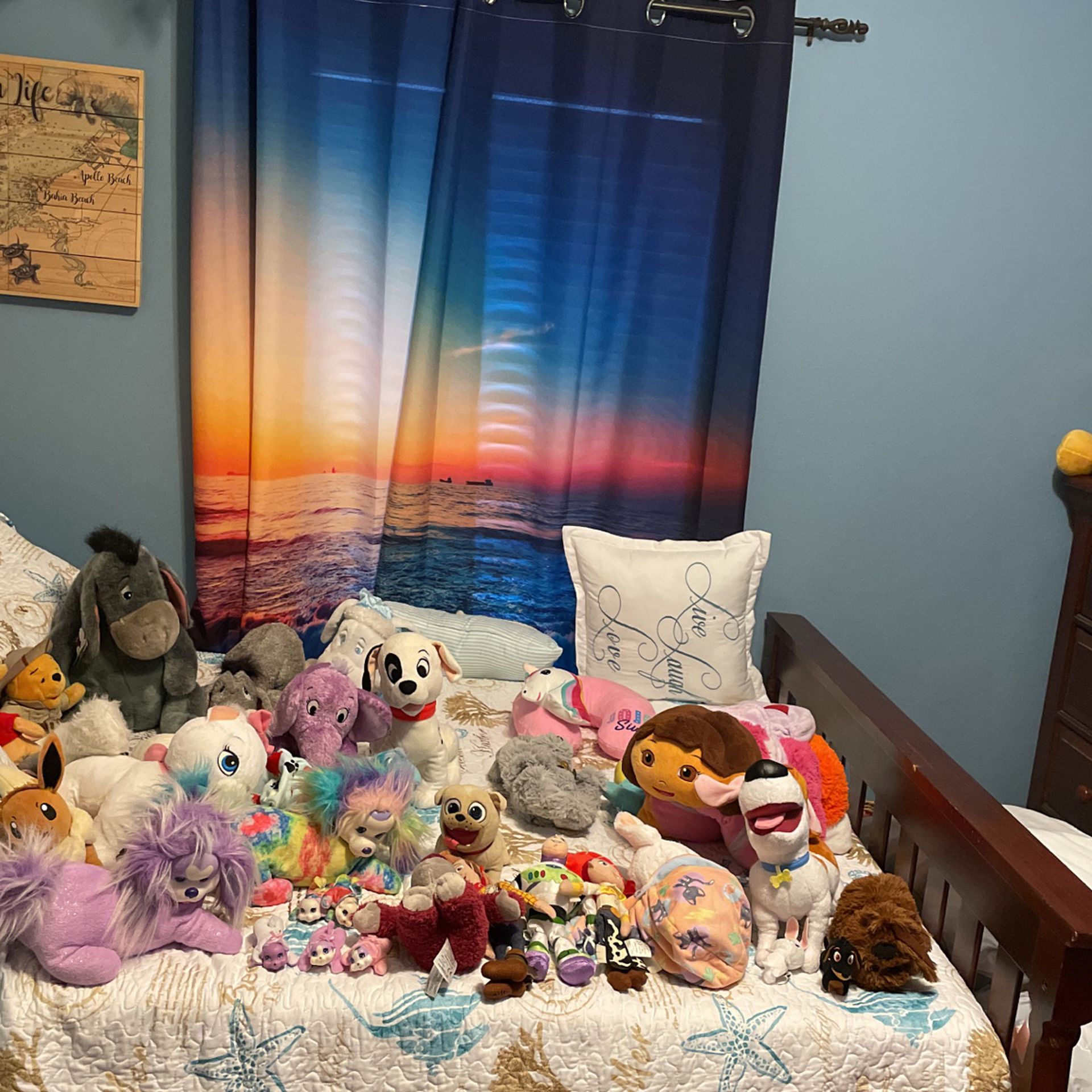 Stuffed Animals; Dora, Secret Life Of Pets, Toy Story, Ev, Marie, Horton, Hears A Who, Pokémon Eevee, Winnie The Pooh, Dalmatians,