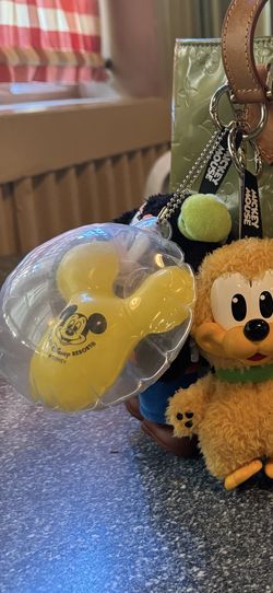 Tokyo Disney Balloon Charm NEW