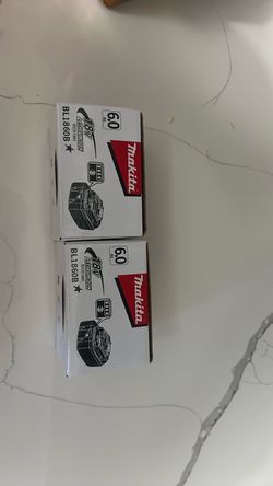 2 x Makita battery