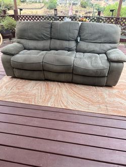 power recliner sofa