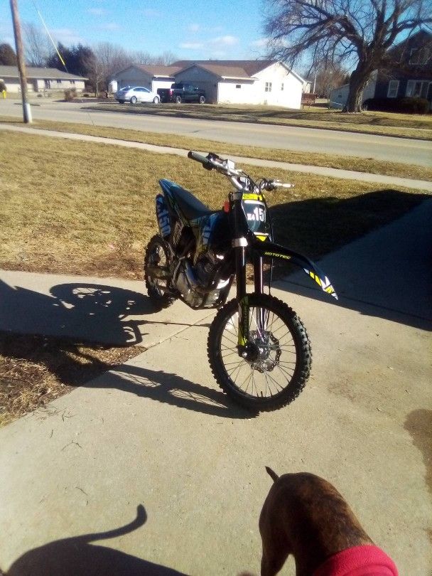 2022 Dirt Bike