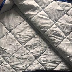  Ozark Trail XL Deluxe 40-Degree Warm Weather Rectangular Adult Sleeping Bag, Navy Blue, 80"x36", extra long