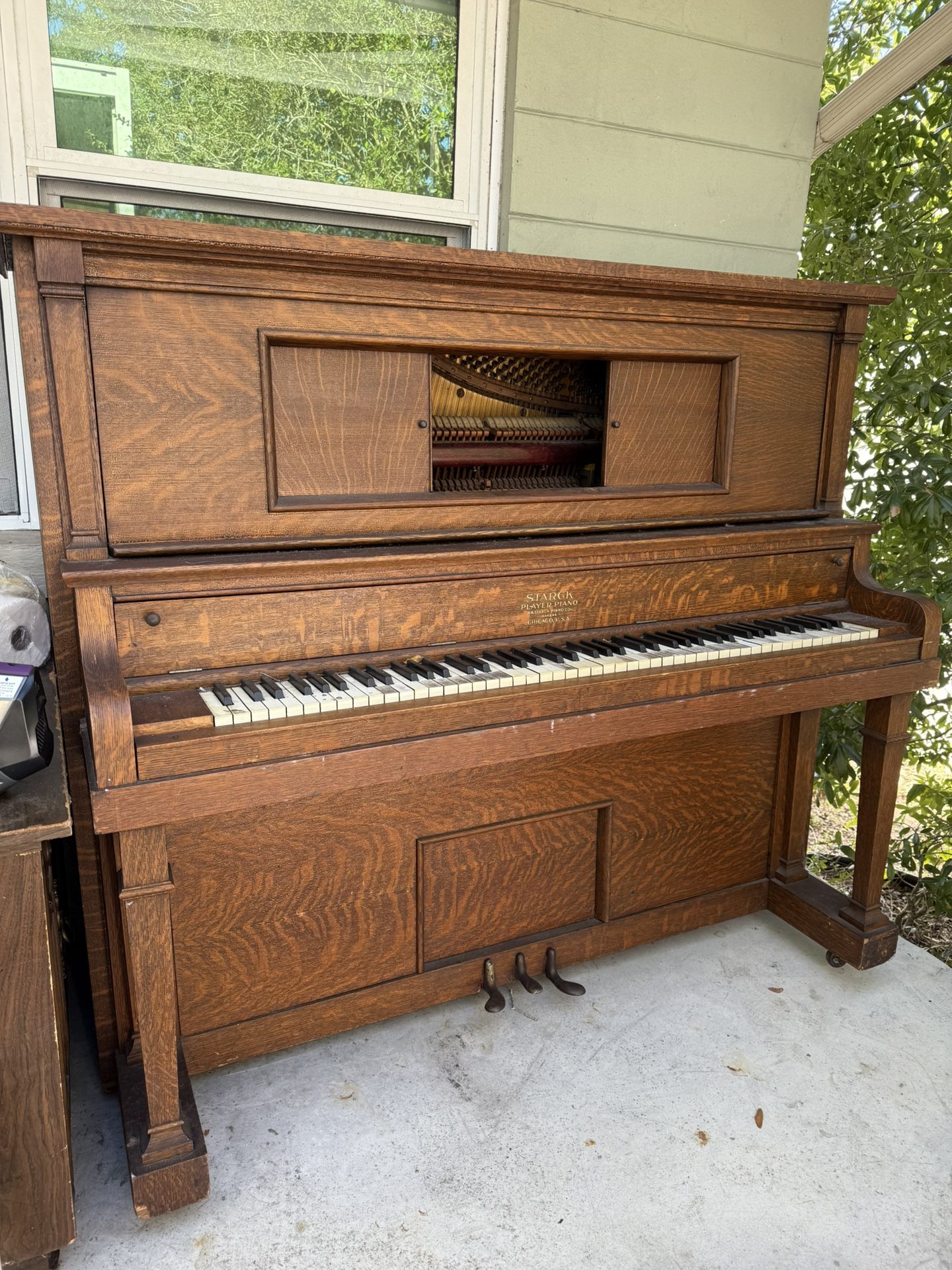 FREE 1800s Piano