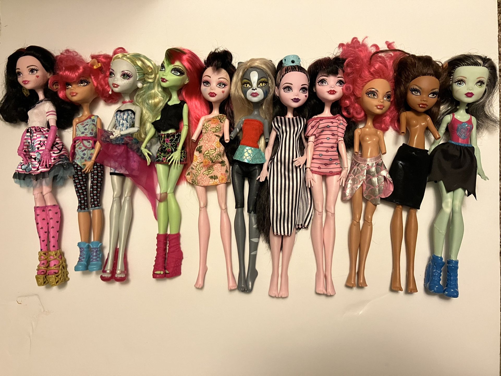 Monster High Doll Lot